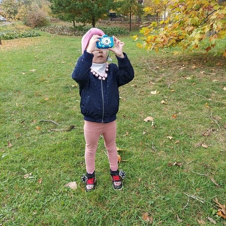 Kruzzel, aparat cyfrowy, niebieski