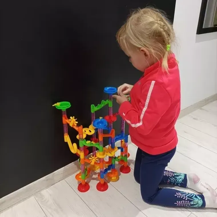 Kruzzel, tor kulkowy, klocki konstrukcyjne