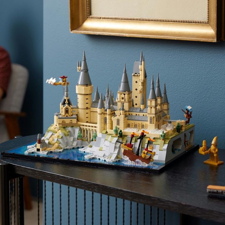 LEGO Harry Potter, Zamek Hogwart i błonia, 76419