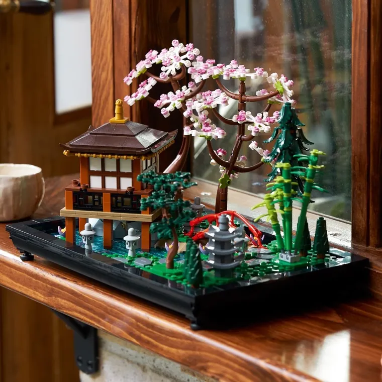 LEGO Icons, Zaciszny ogród, 10315