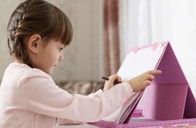 Maaleo, zestaw do malowania w walizce, 208 szt.