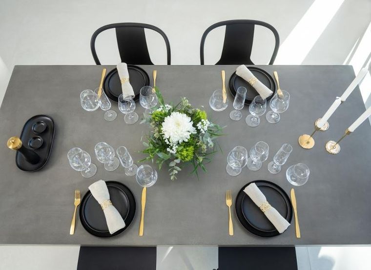 Maku, owalne talerze z wyższym rantem, 32,5 cm