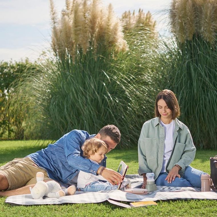 Nuvita, Warm'n'Mix, przenośny podgrzewacz do butelek z mlekiem dla niemowląt