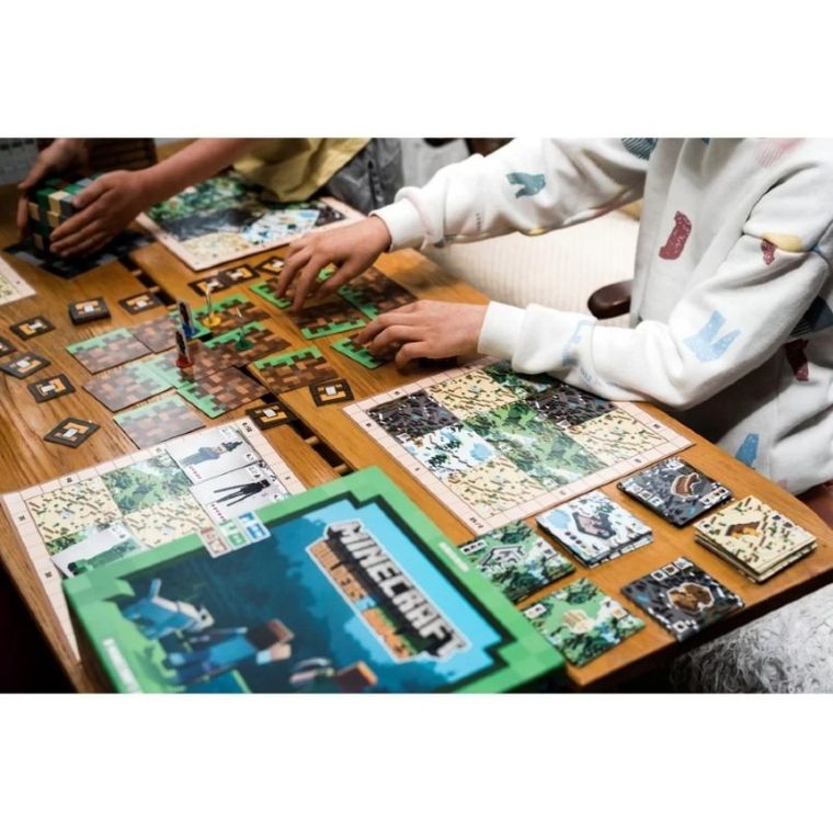 Ravensburger, Minecraft, Builders and Biomes, gra strategiczna