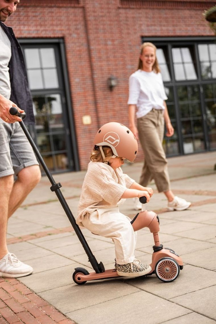 Scoot & Ride, Highwaykick 1, Push and Go, jeździk i hulajnoga z rączką do prowadzenia 2w1, Mocha