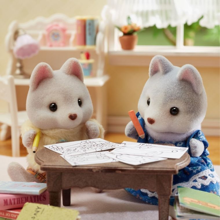 Sylvanian Families, Pieski Husky na rowerze, zestaw z figurkami, 5637