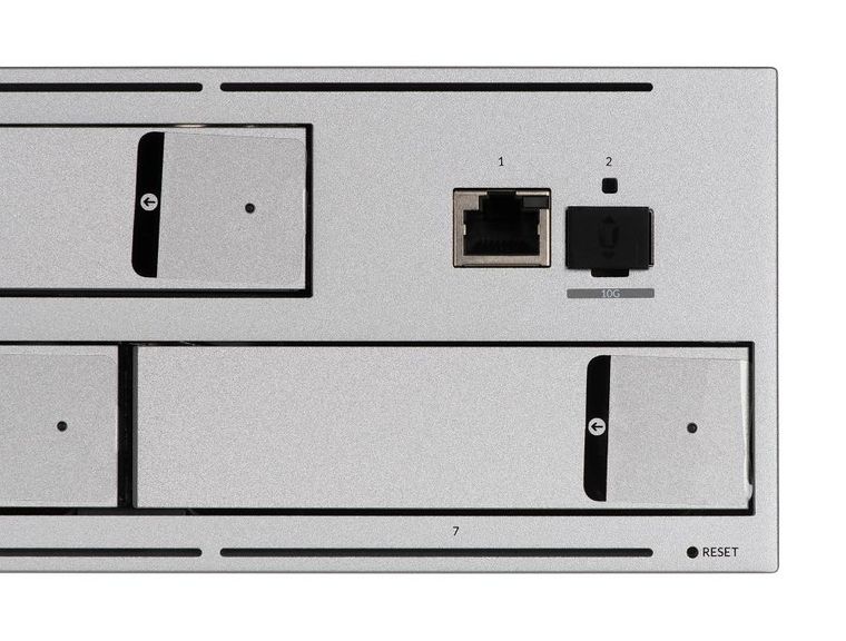 Ubiquiti, UNVR-Pro, sieciowy rejestrator wiedeo, NVR, 7xHDD, 1xSFP+, 1xRJ45 1000Mb/s, RAID 1, RAID 5