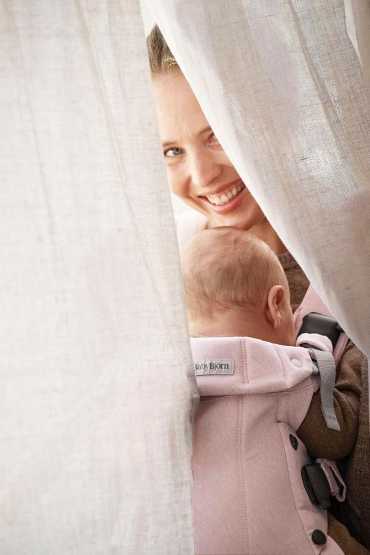 BabyBjörn, Harmony, Woven, nosidełko, jasny róż, melanż