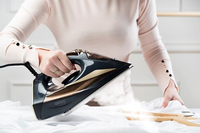 Camry, żelazko parowe, 3400W