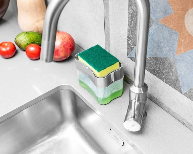 Dozownik płynu do naczyń z gąbką, przeźroczysty