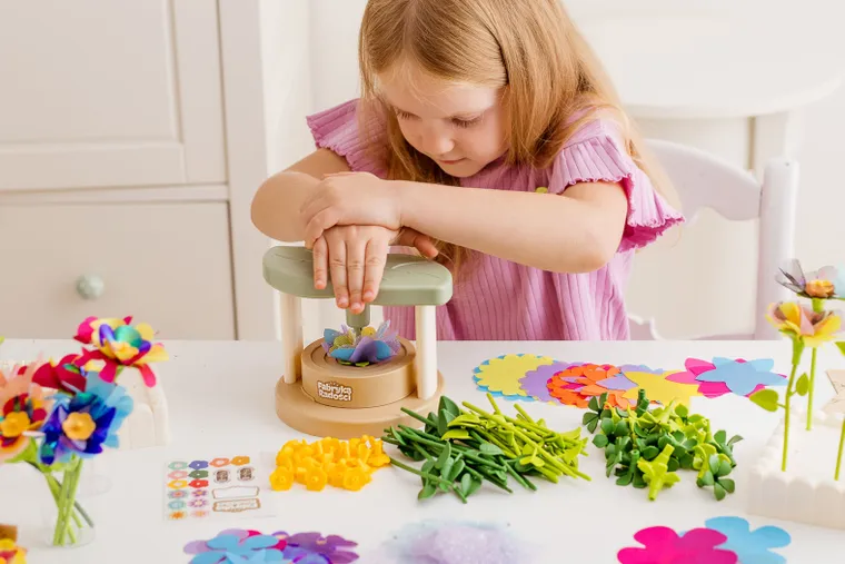 Dumel, Fabryka Radości, Kolorowe kwiaty, zestaw kreatywny do tworzenia kwiatów