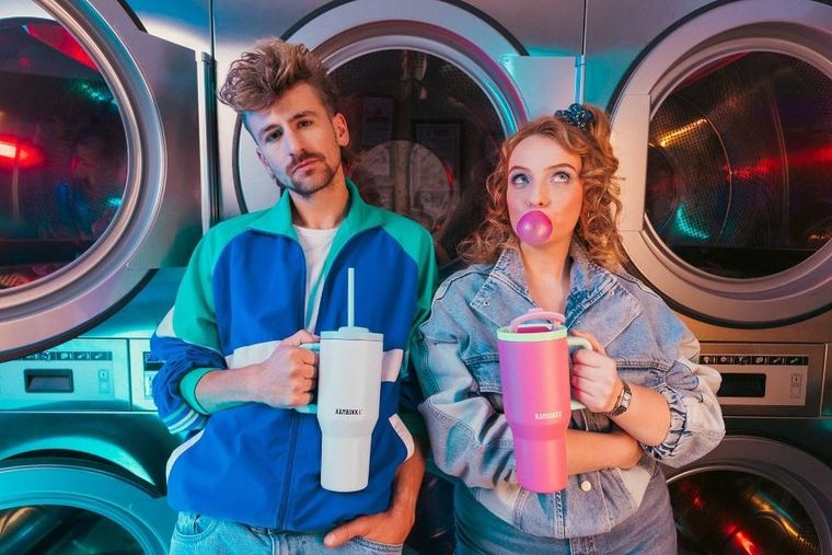 Kambukka, Rio Tumbler, kubek termiczny, teleskopowa słomka, Frosty Coconut, 950 ml