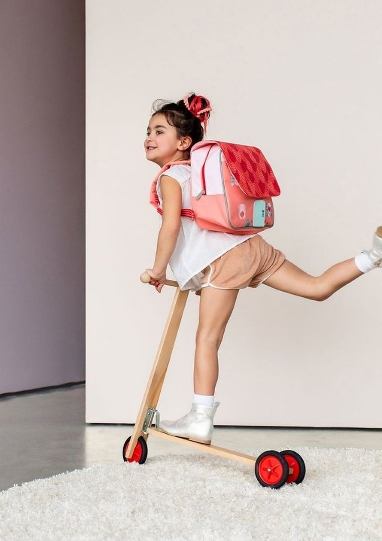 Lilliputiens, Leśny Domek, tornister szkolny