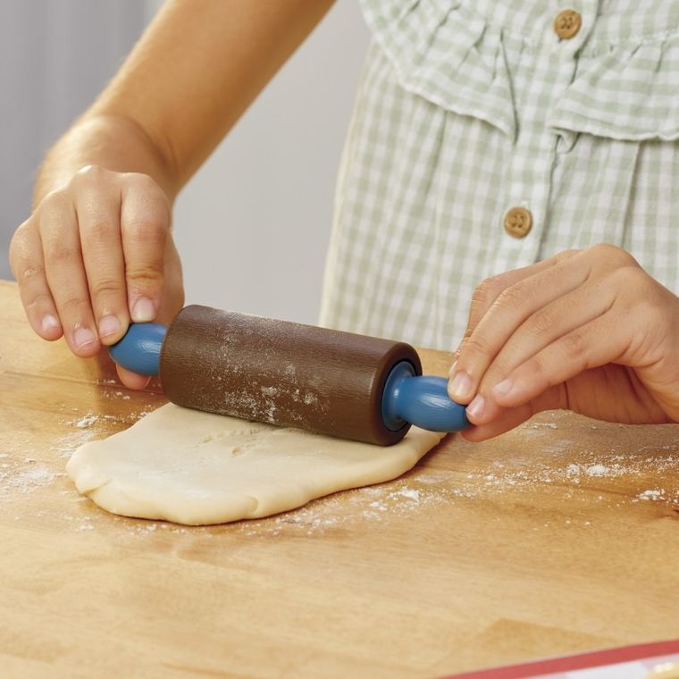 Little Tikes, Creative Chefs, Italian Dinner Kit, Włoska Kolacja, zestaw kuchenny z maszynką do makaronu