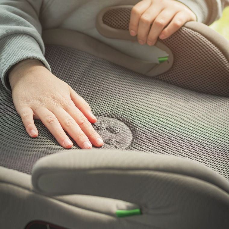 Petite&Mars, Optimus Pro, i-Size, podstawka samochodowa, grey air, 125-150 cm