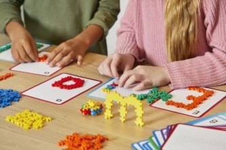 Plus-Plus, Learn to build, ABC 123, mini klocki, mix, 2000 szt., zestaw z płytkami i kartami pracy