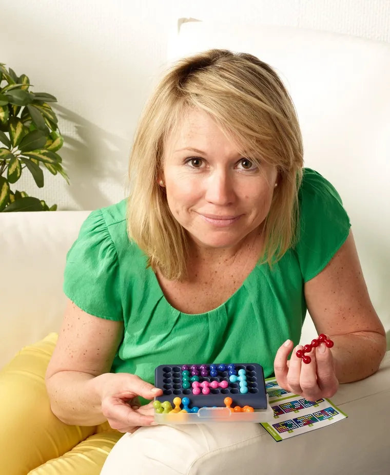 Smart Games, IQ Fit, gra logiczna