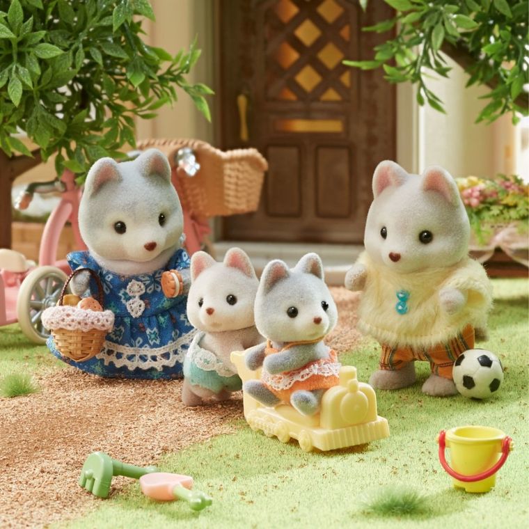Sylvanian Families, Pieski Husky na rowerze, zestaw z figurkami, 5637