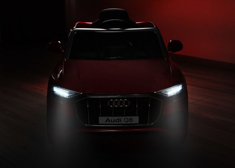 Toyz, Audi RS Q8, pojazd na akumulator, czerwony