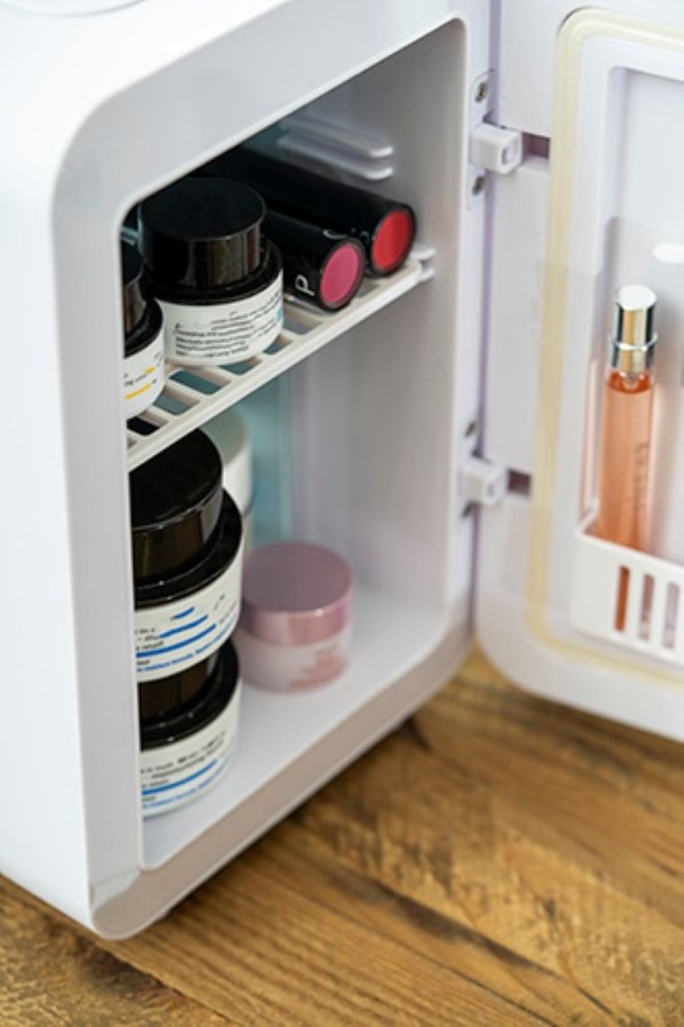 Adler, mini lodówka, z lustrem, 4l