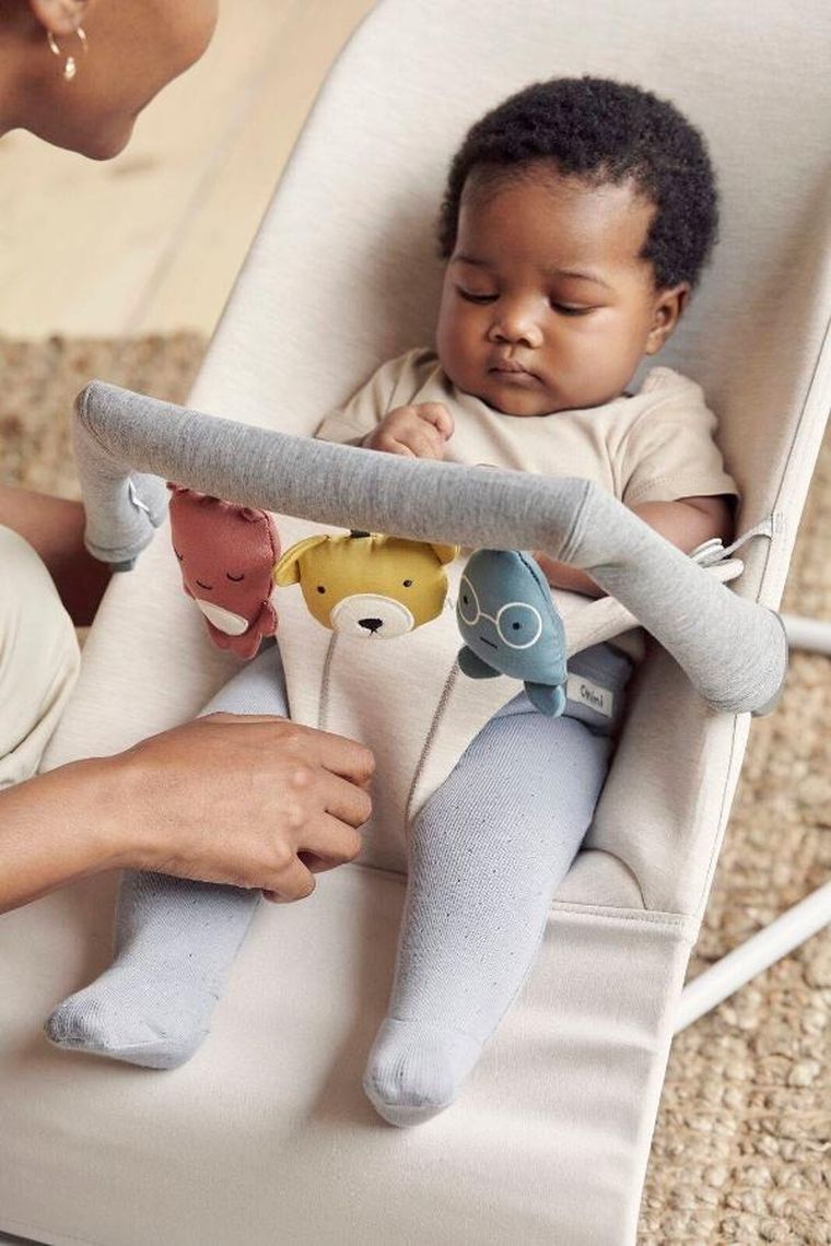 BabyBjörn, Bliss 3D Jersey, leżaczek, jasnobeżowy + Googly Eyes Pastels, zabawka niemowlęca