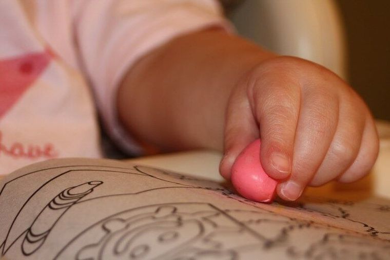 Crayon Rocks, kredki woskowe w pudełku, 16 kolorów, 64 szt.