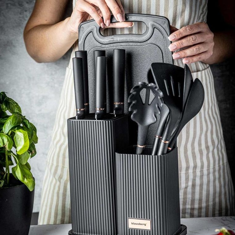 Klausberg, zestaw noży i przyborów kuchennych z deską