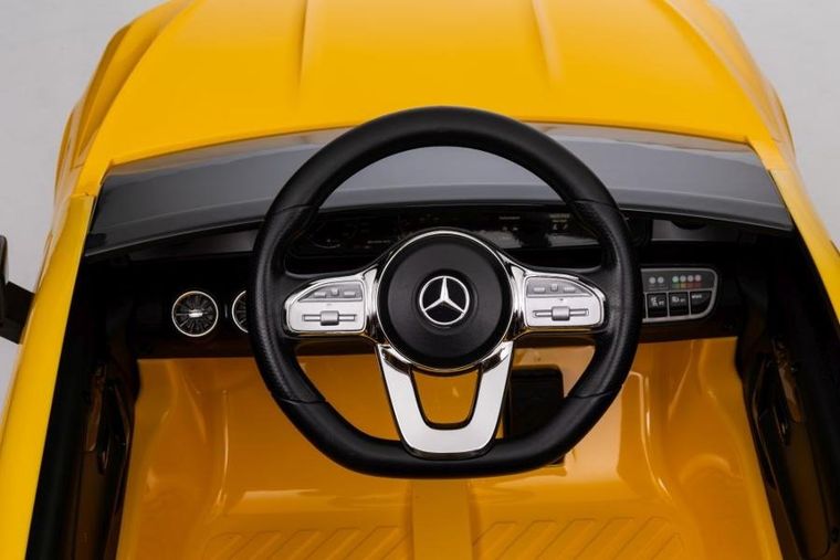 Lean Cars, Mercedes CLA 45S AMG, pojazd na akumulator 4-4, żółty
