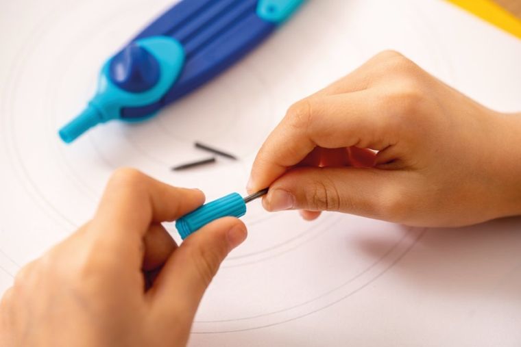 Pelikan, Griffix, cyrkiel, niebieski