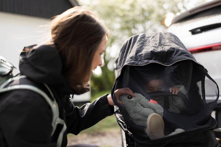 Thule, Shine, osłona przeciwdeszczowa, moskitiera