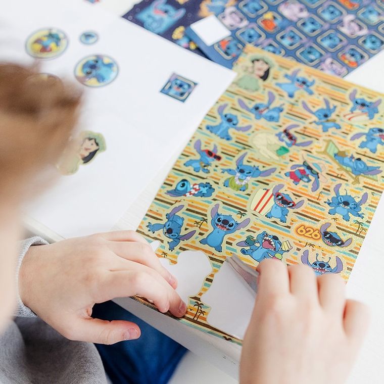 Totum, Lilo i Stitch, duży zestaw naklejek, 300 elementów