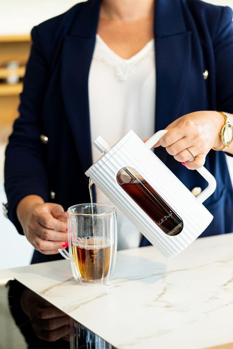 Vialli Design, zaparzacz do kawy i herbaty, 1000 ml, Livio, biały