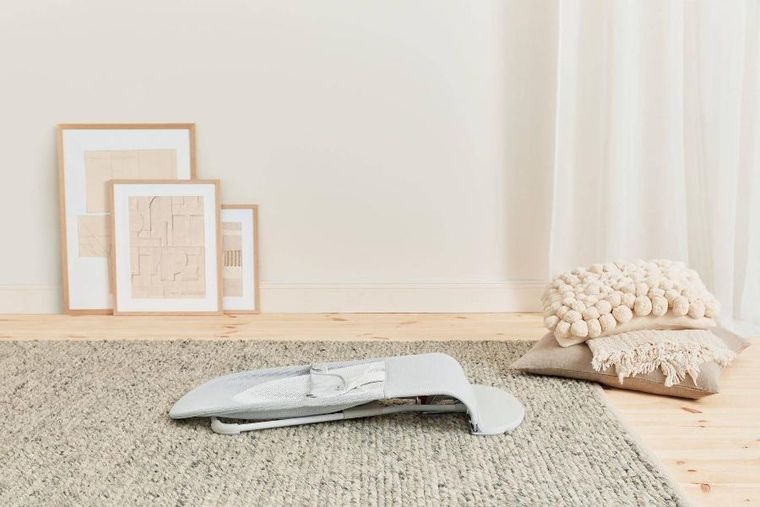 BabyBjörn, Balance Soft Mesh, leżaczek, szary, biały