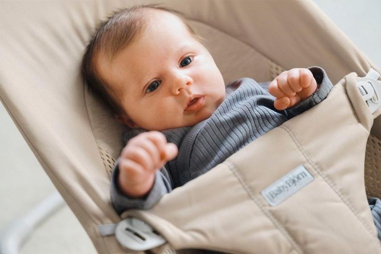 BabyBjörn, Balance Soft Woven, leżaczek + Googly Eyes, zabawka do leżaczka, jasny beż