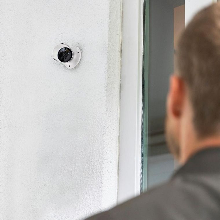 Hama, kamera zewnętrzna wifi z czujnikiem ruchu i noktowizorem, 1080p biała