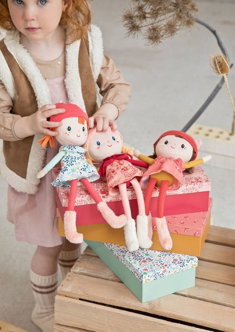 Lilliputiens, Lalka Stella w ozdobnym pudełku, 30 cm