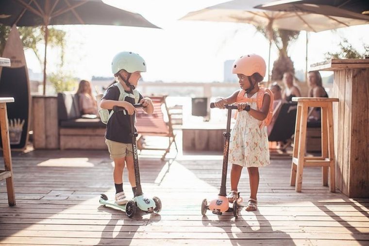 Scoot & Ride, plecak na hulajnogę, Kiwi, 8l