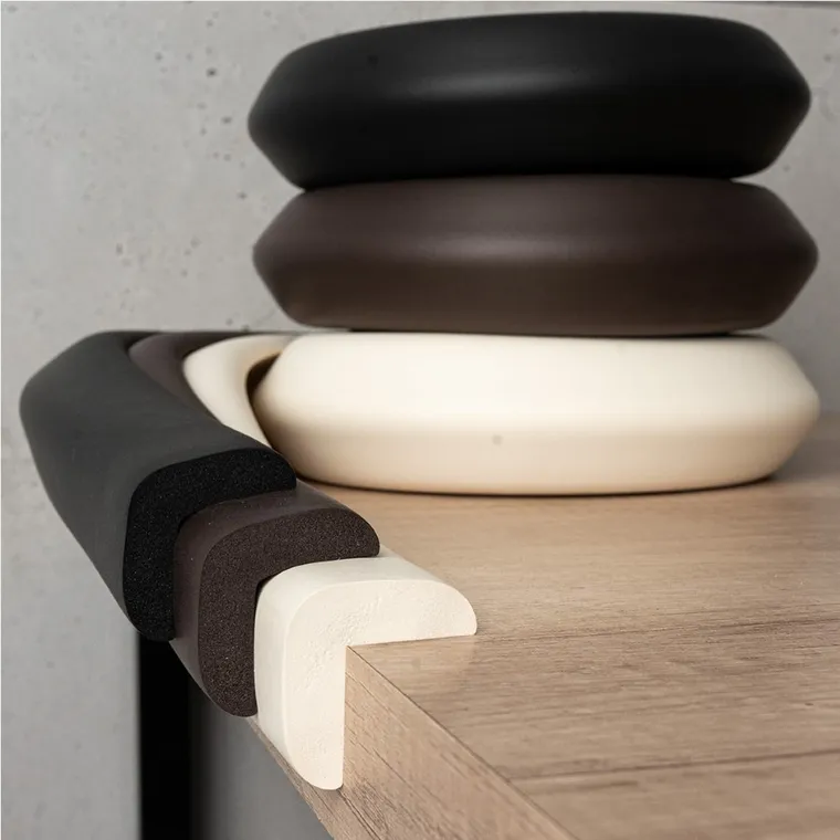 Sipo, piankowa taśma zabezpieczająca ostre krawędzie mebli, 2 metry, brązowa