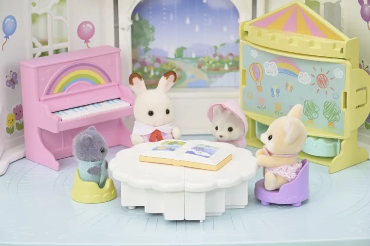 Sylvanian Families, Kolorowe Przedszkole, zestaw z figurkami, 5743