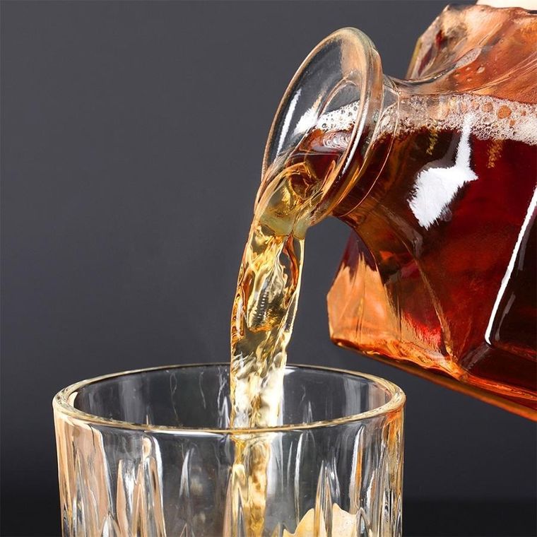 Vilde, karafka do whisky, szklana, 900 ml