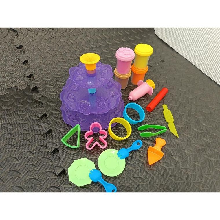 Anek dla Dzieci, masa plastyczna, cukiernia