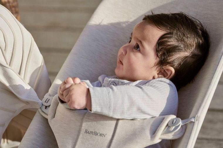 BabyBjörn, Bliss 3D Jersey, leżaczek, jasnobeżowy + Googly Eyes Pastels, zabawka niemowlęca