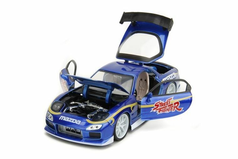 Jada Toys, Street Fighter, 1993 Mazda RX7, model pojazdu z figurką, 1:24