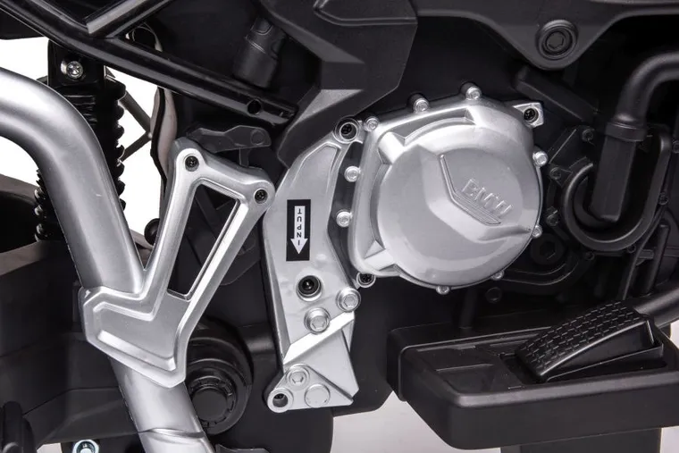 Lean Cars, motor policyjny, pojazd na akumulator, biały