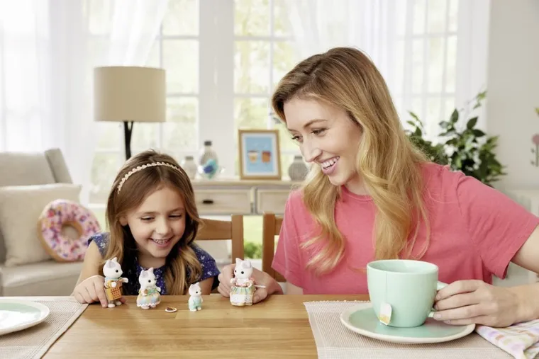 Sylvanian Families, Rodzina kotków, zestaw figurek, 5738