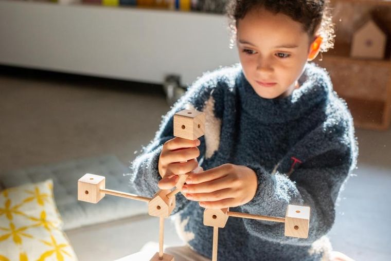 Trigonos, Mini Trigonos L, drewniane klocki konstrukcyjne, 130 elementów