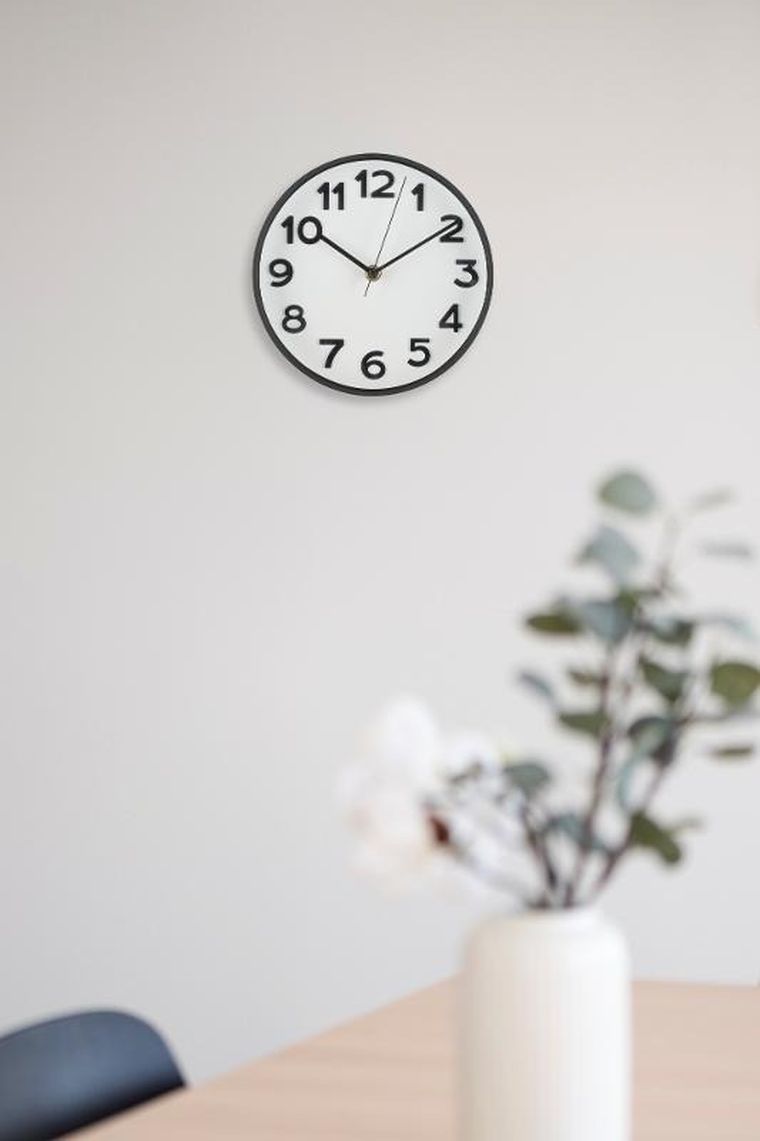 4living, Ora, zegar ścienny z dużymi cyframi, średnica 20 cm