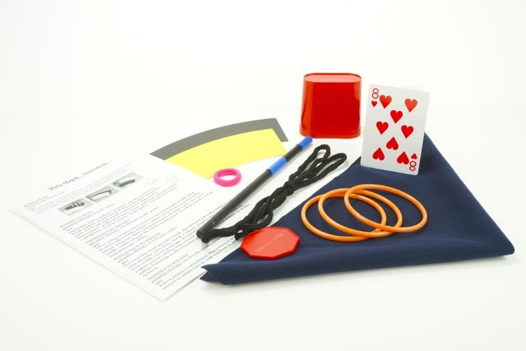 Abino, Mały Magik, sztuczki magiczne, 18 trików