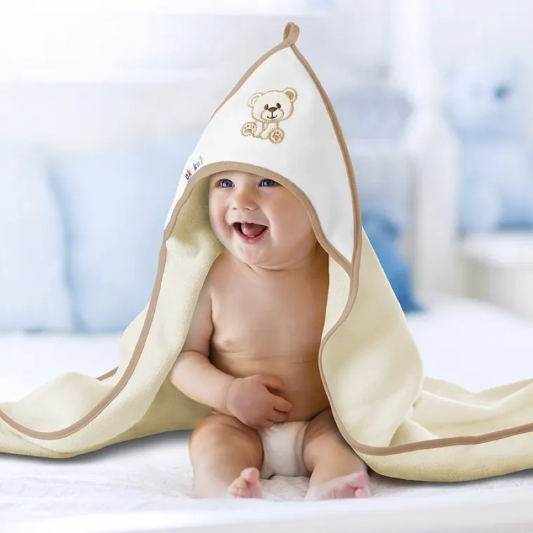 Akuku, Miś, okrycie kąpielowe, ecru, 100-100 cm