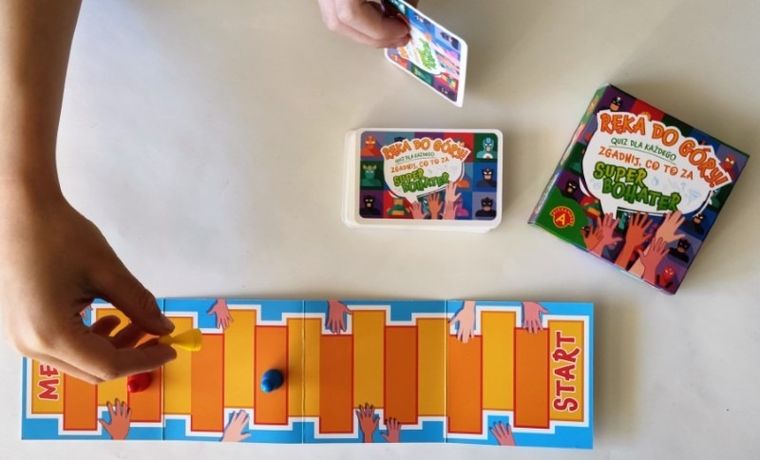 Alexander, Ręka Do Góry! Zgadnij, co to za superbohater, gra familijna